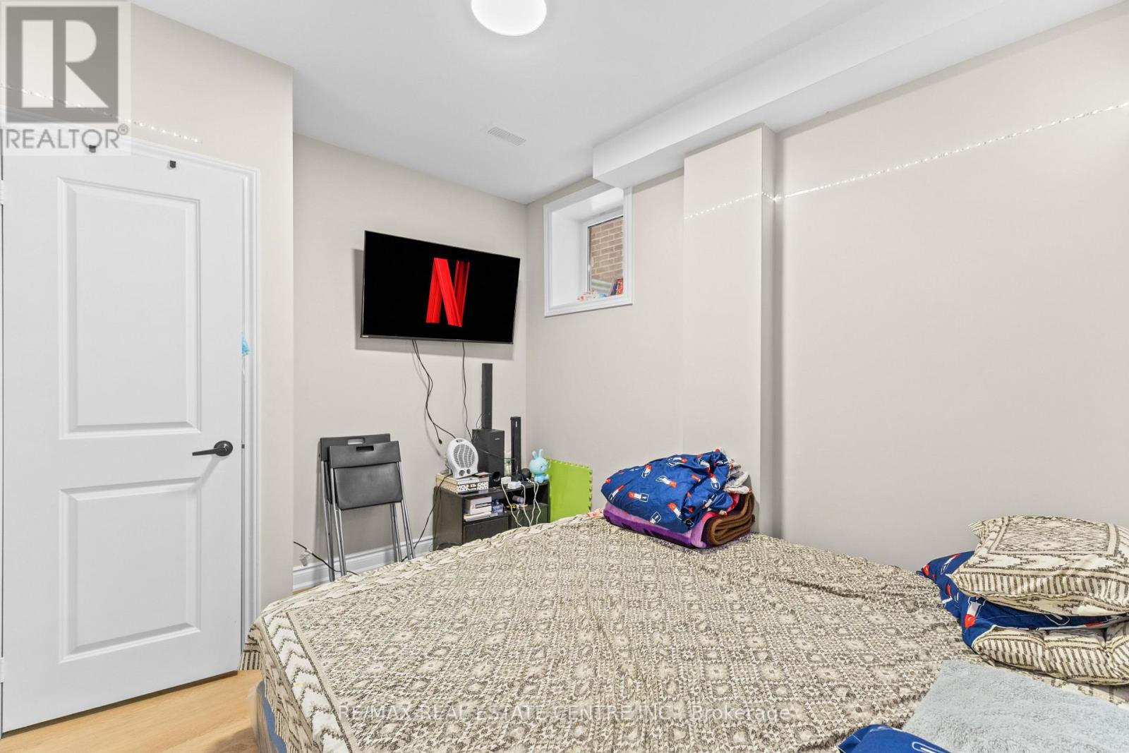 8 Vincena Road, Caledon, Ontario  L7C 4M5 - Photo 28 - W12549232