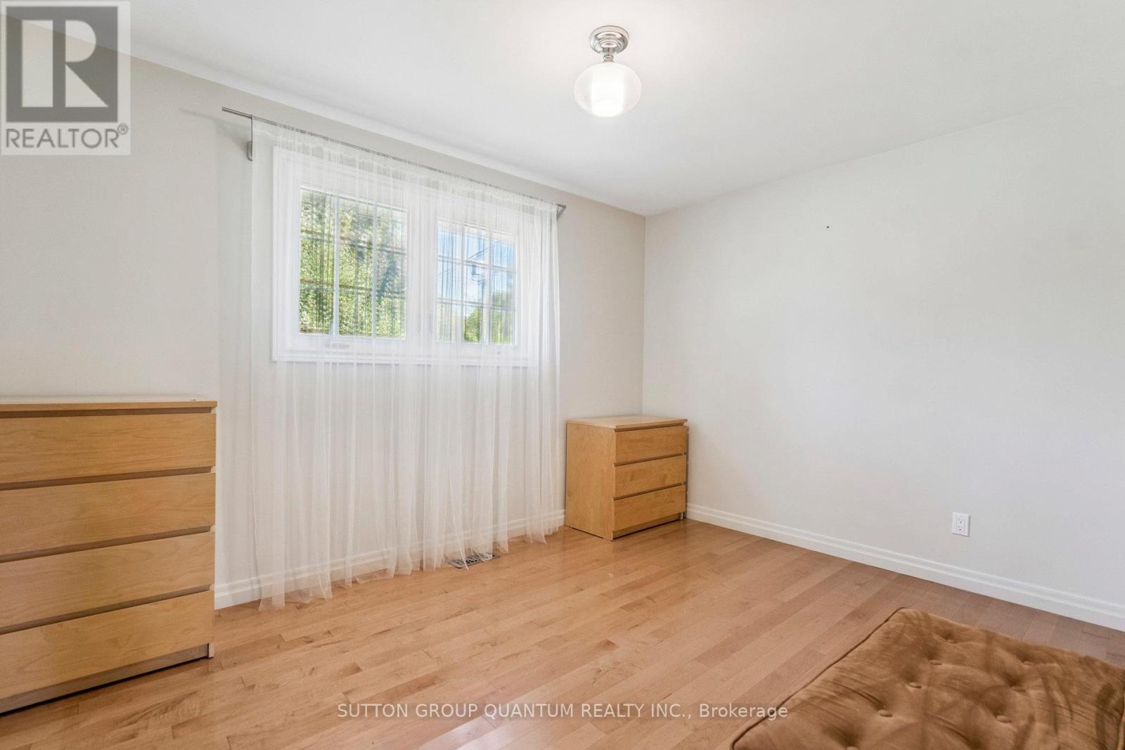 8 Bermuda Drive, St. Catharines, Ontario  L2M 4E6 - Photo 14 - X12549236