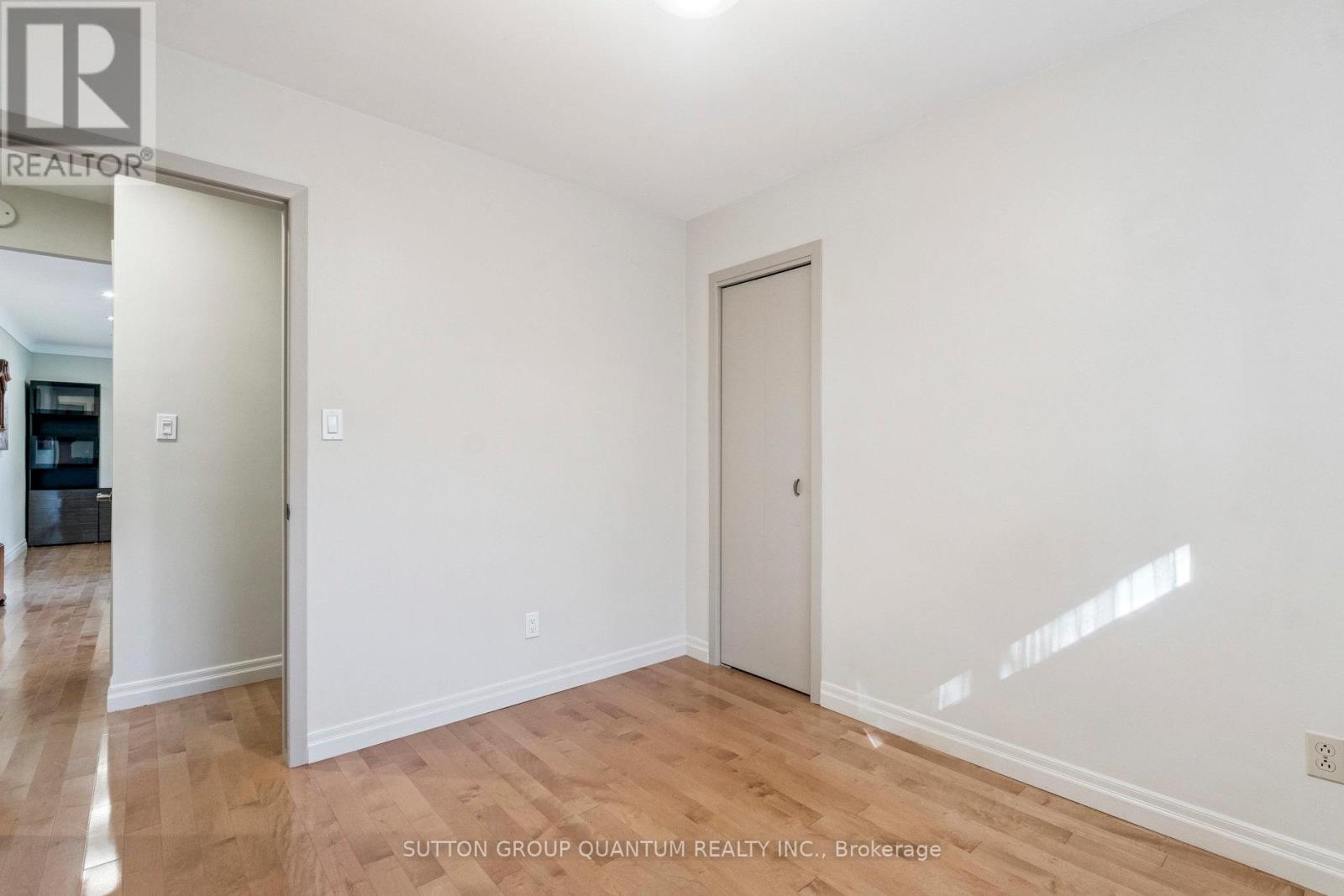 8 Bermuda Drive, St. Catharines, Ontario  L2M 4E6 - Photo 17 - X12549236