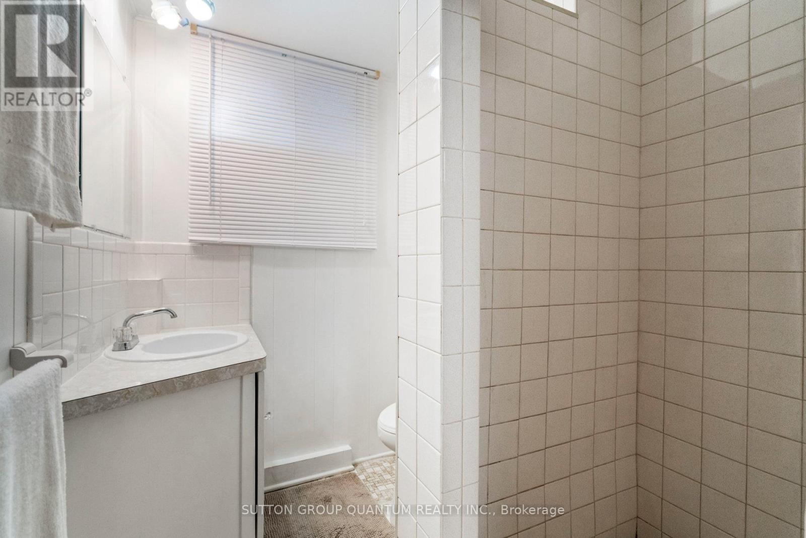 8 Bermuda Drive, St. Catharines, Ontario  L2M 4E6 - Photo 21 - X12549236