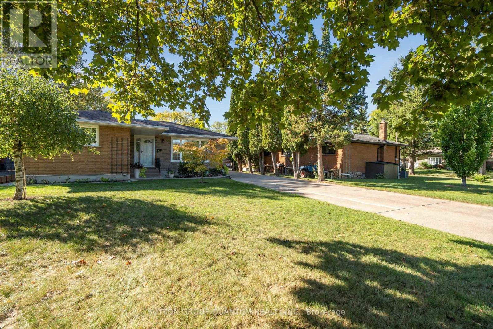 8 Bermuda Drive, St. Catharines, Ontario  L2M 4E6 - Photo 39 - X12549236