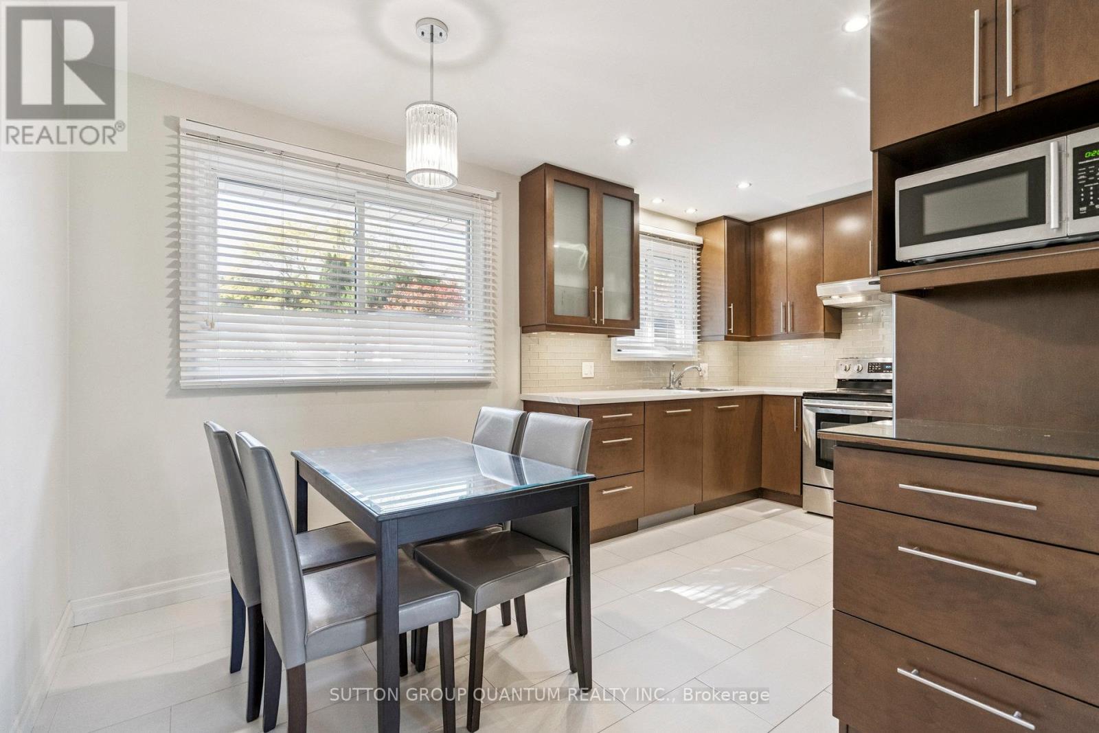 8 Bermuda Drive, St. Catharines, Ontario  L2M 4E6 - Photo 9 - X12549236