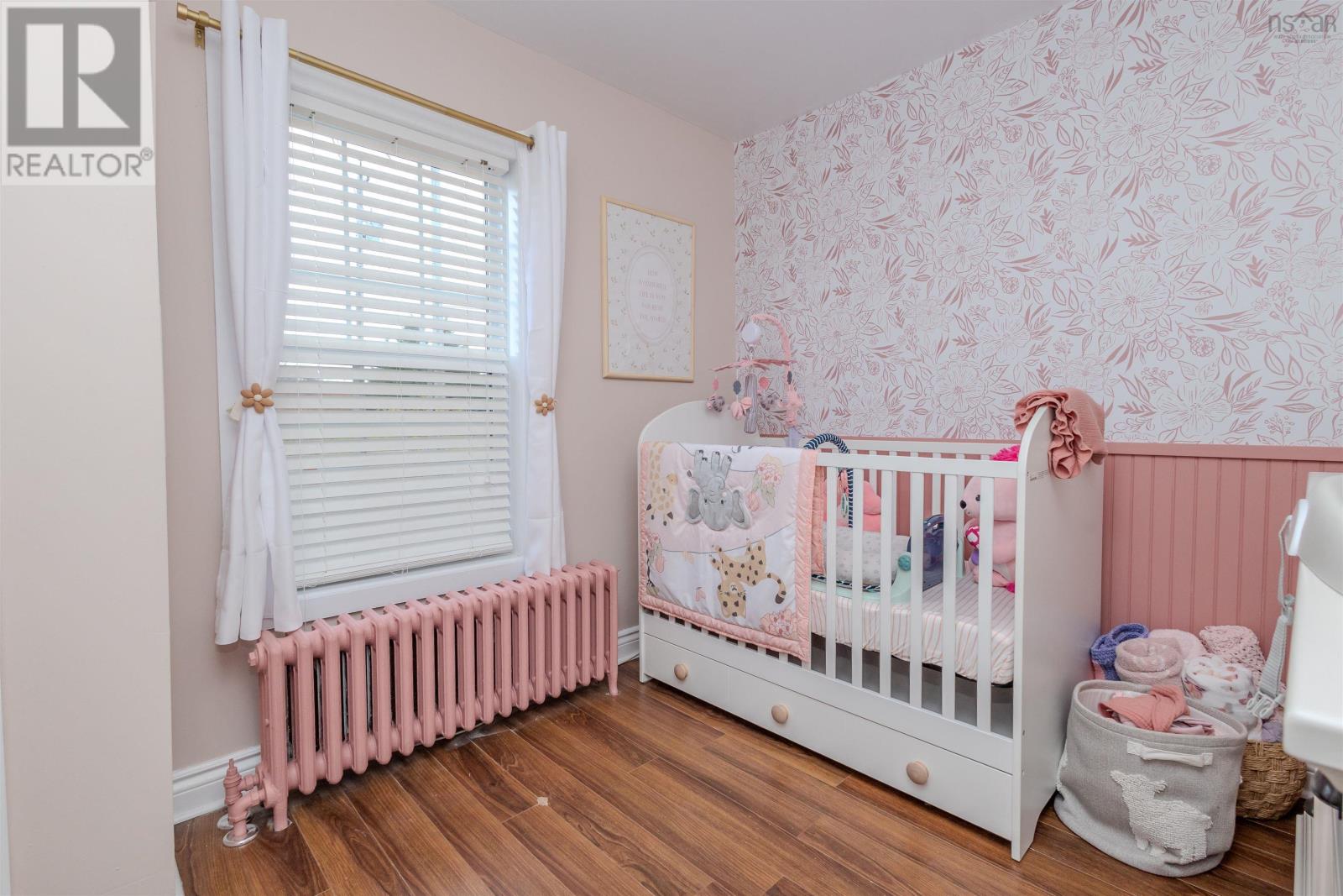 82 Beacon Street, Glace Bay, Nova Scotia  B1A 5G4 - Photo 11 - 202527789