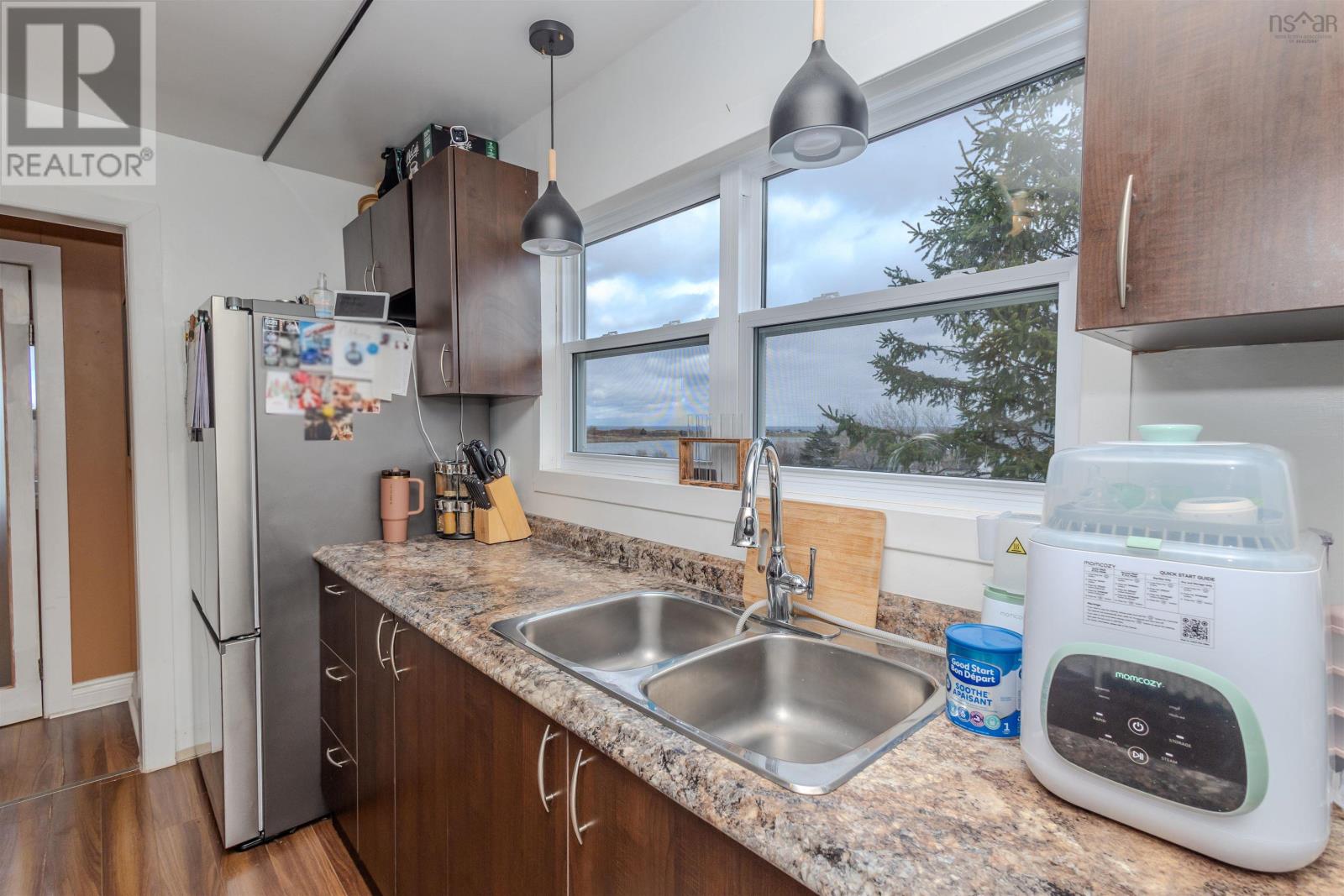 82 Beacon Street, Glace Bay, Nova Scotia  B1A 5G4 - Photo 9 - 202527789