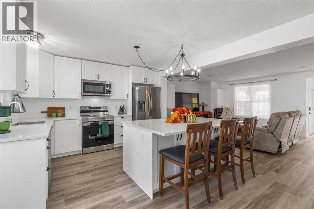 2348 Reunion Rise Nw, Airdrie, Alberta  T4B 0M5 - Photo 10 - A2264745