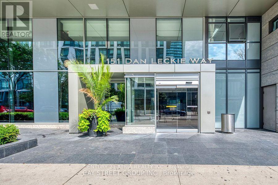840 - 151 Dan Leckie Way, Toronto, Ontario  M5V 4B2 - Photo 2 - C12549240