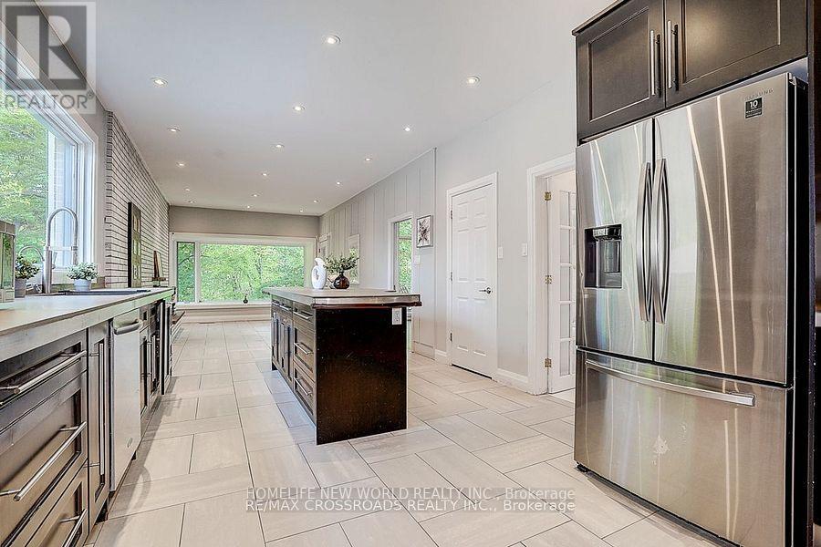 53 Forest Grove Drive, Toronto, Ontario  M2K 1Z4 - Photo 11 - C12549246