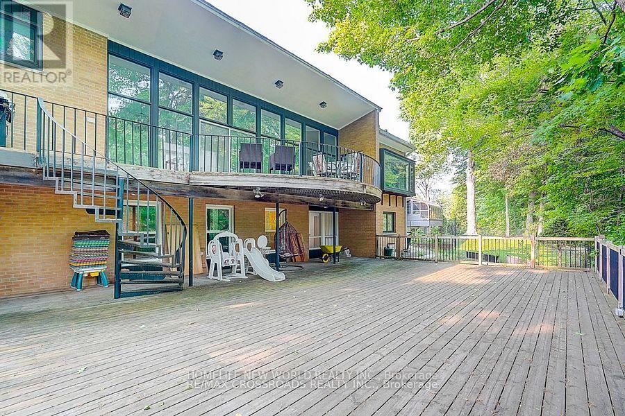 53 Forest Grove Drive, Toronto, Ontario  M2K 1Z4 - Photo 23 - C12549246