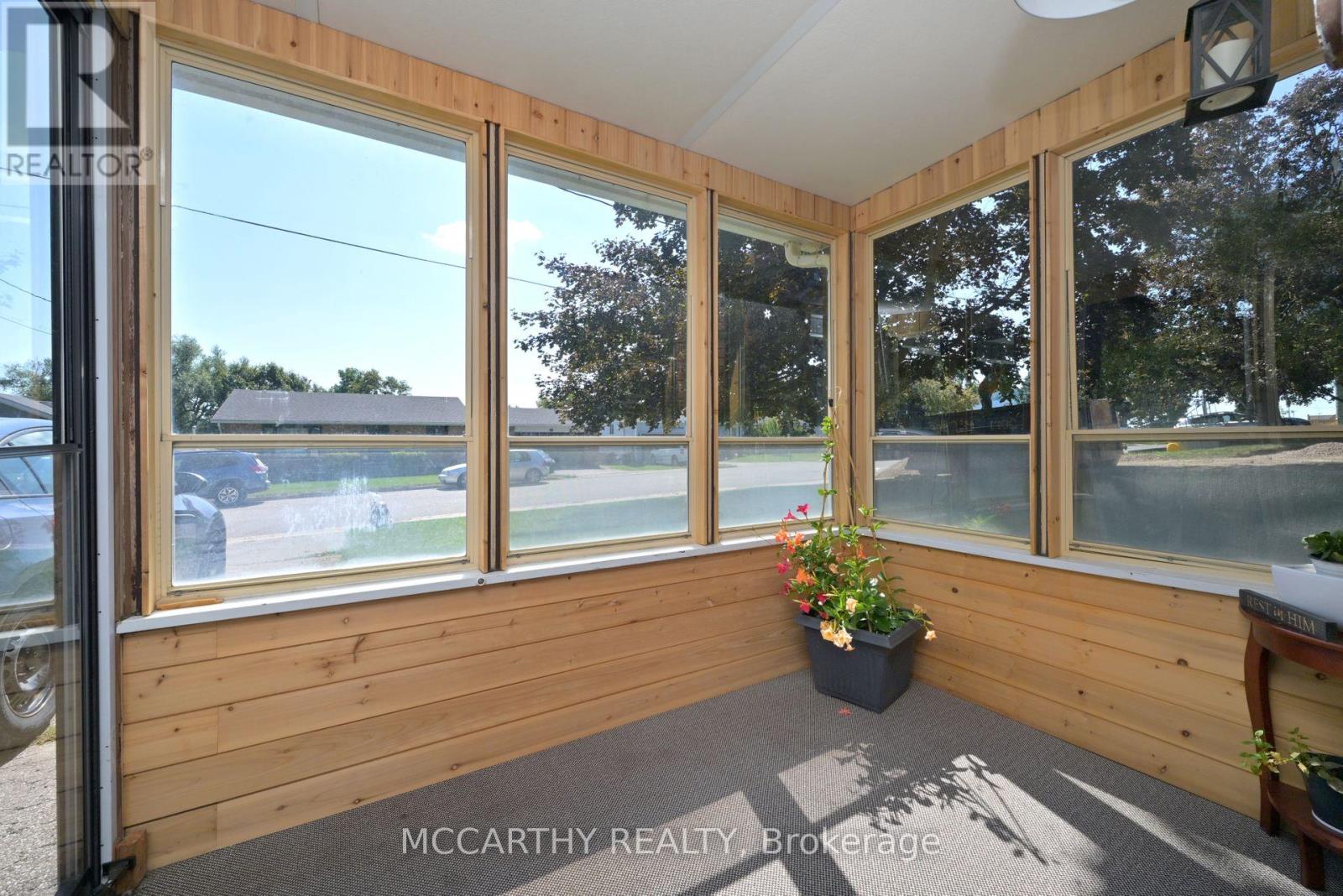 130 Franklyn Street, Shelburne, Ontario  L9V 2Y3 - Photo 4 - X12511020