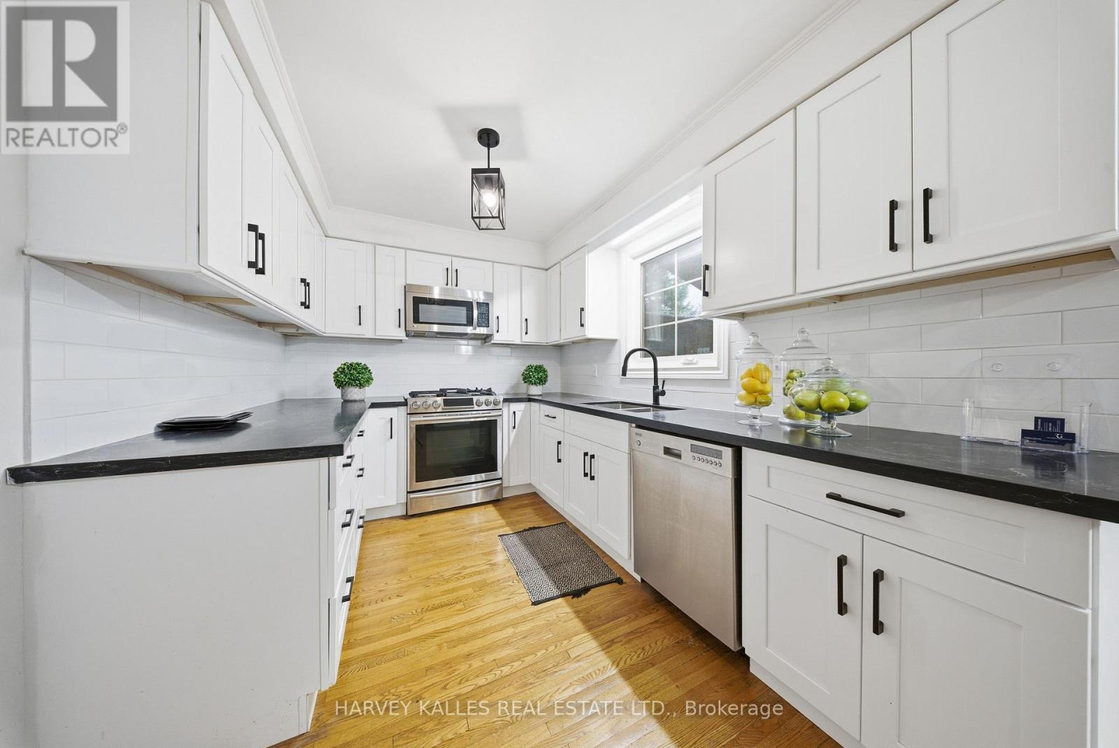 504 Bristol Road, Newmarket, Ontario L3Y 6P8 - Photo 21 - N12503450