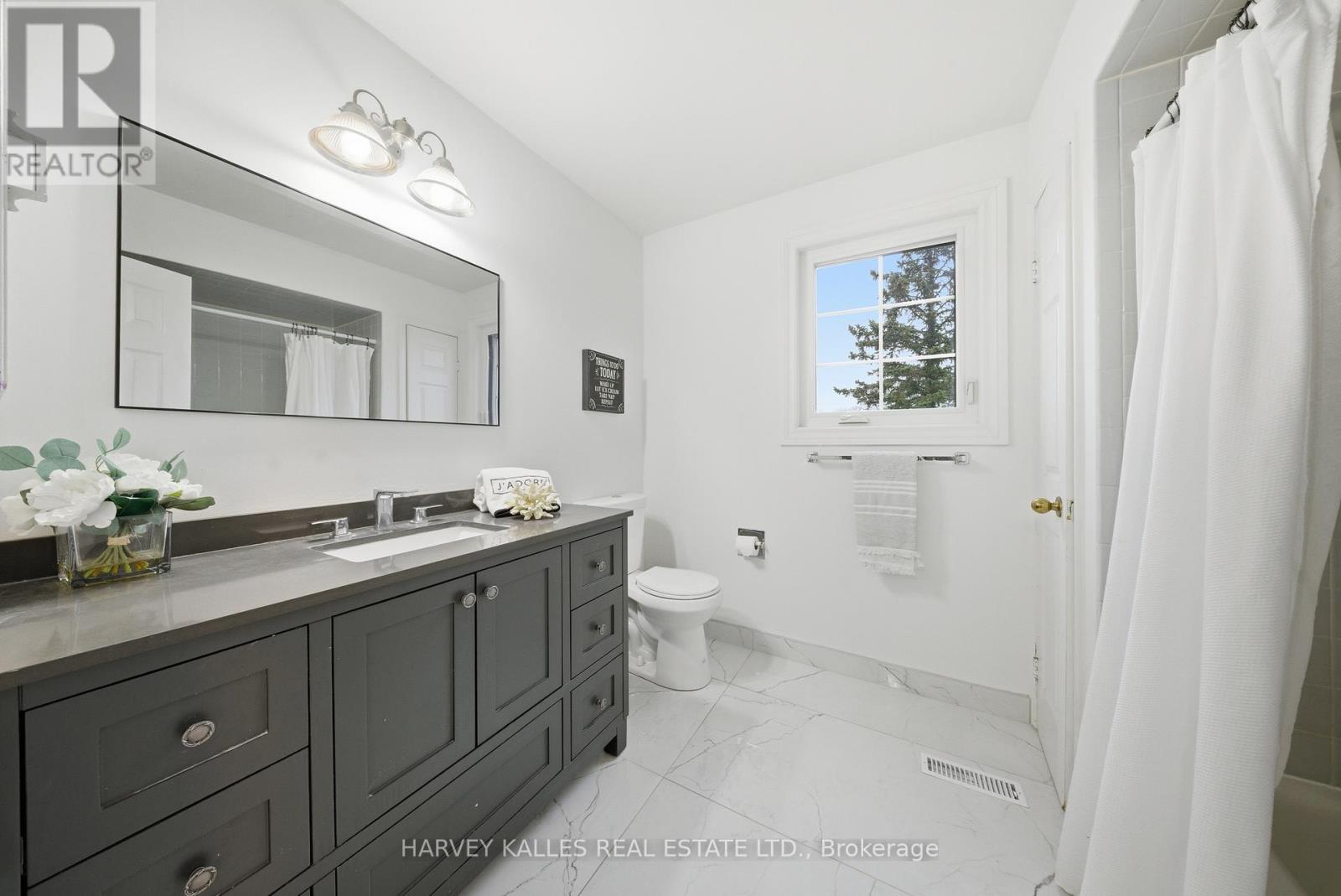 504 Bristol Road, Newmarket, Ontario L3Y 6P8 - Photo 27 - N12503450