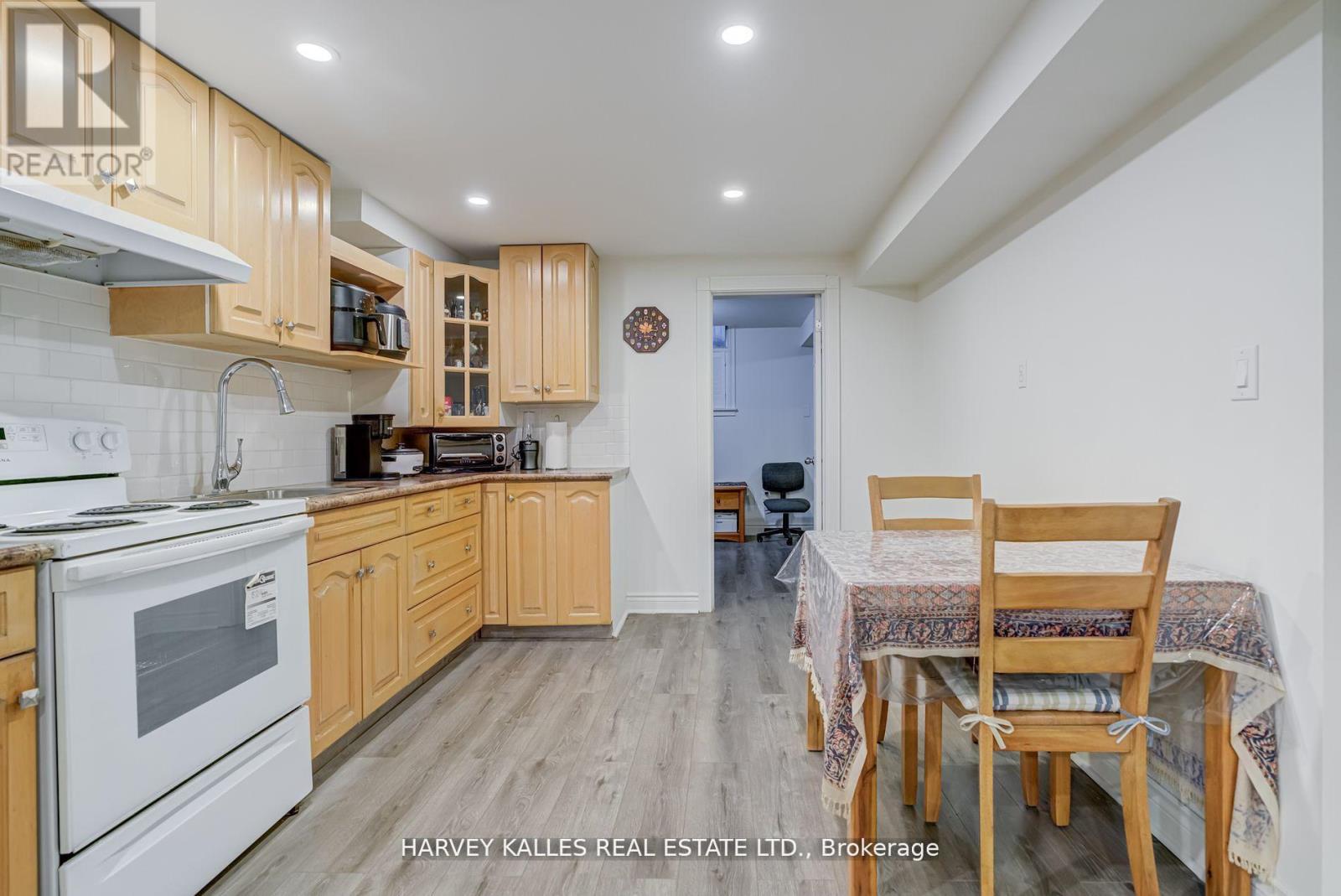 504 Bristol Road, Newmarket, Ontario L3Y 6P8 - Photo 41 - N12503450