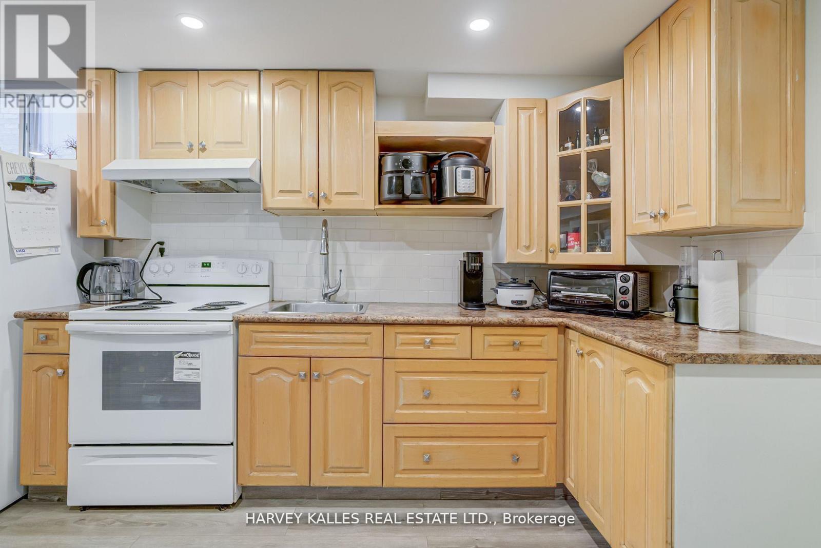 504 Bristol Road, Newmarket, Ontario L3Y 6P8 - Photo 35 - N12503450