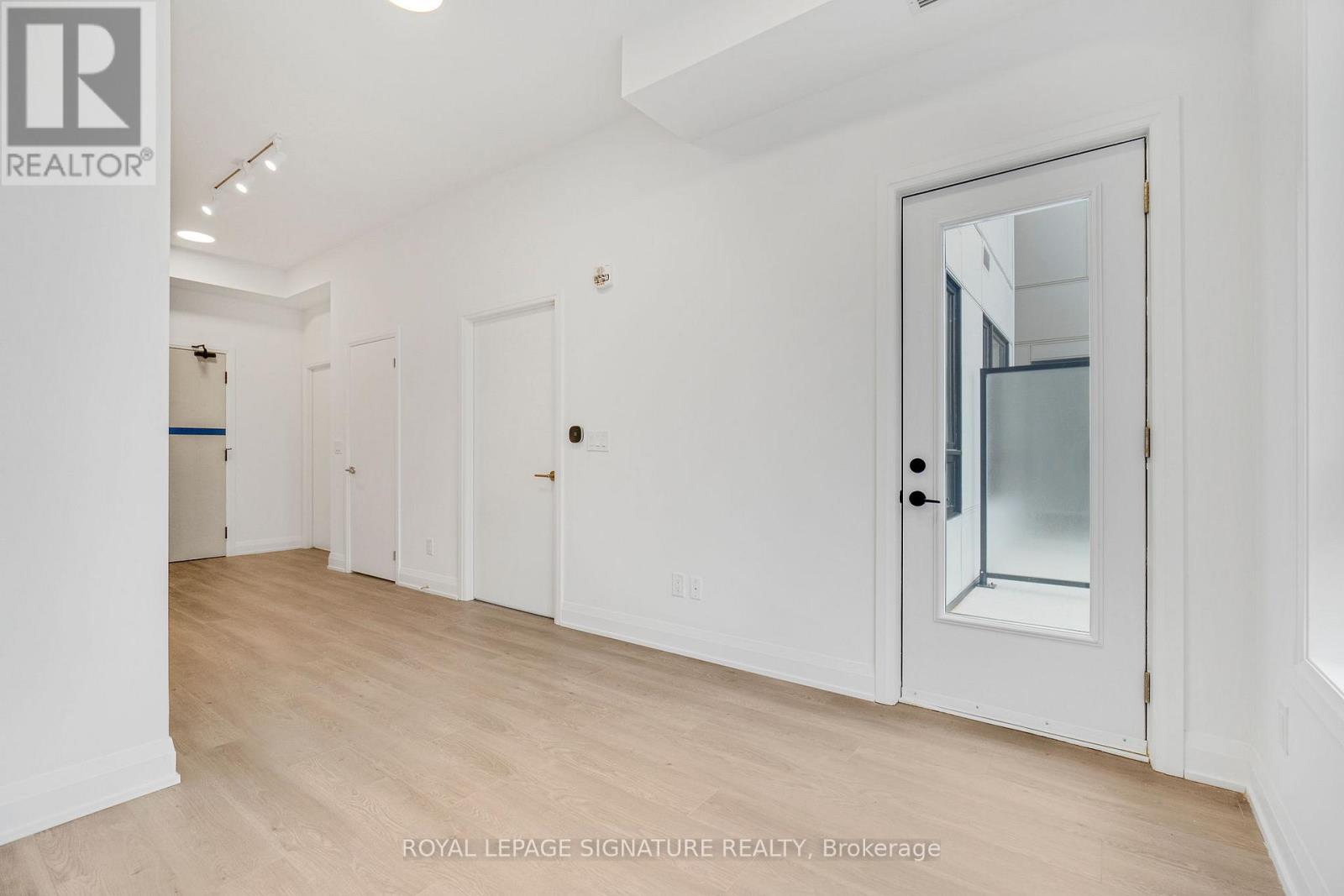 506 - 3250 Carding Mill Trail, Oakville, Ontario  L6M 1L3 - Photo 17 - W12549256