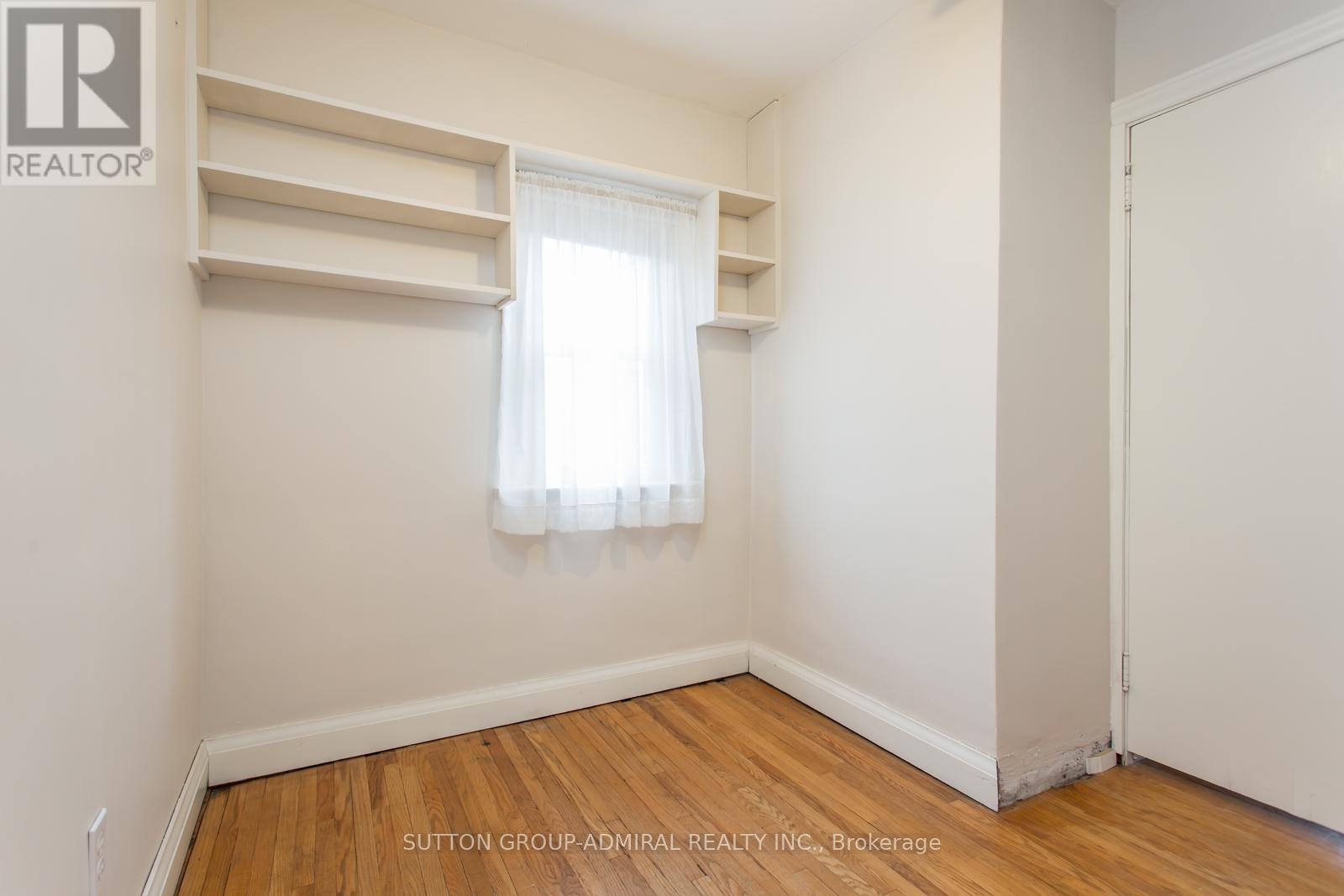26 Forty First Street, Toronto, Ontario M8W 3N6 - Photo 16 - W12544320