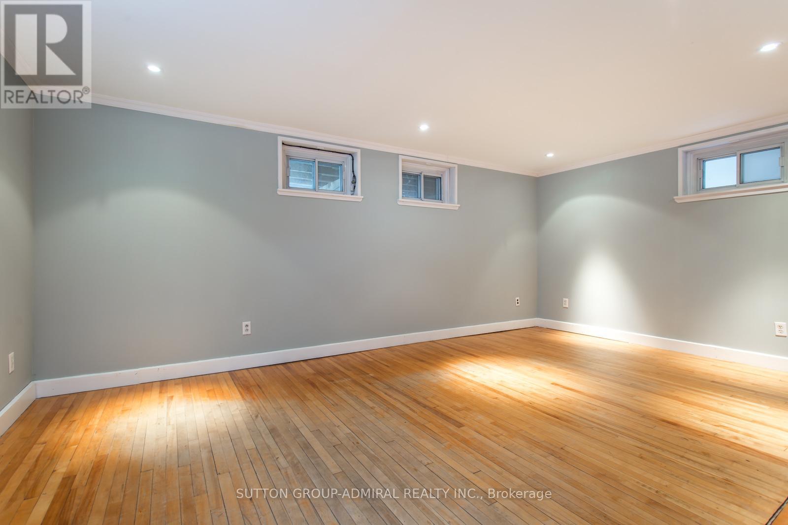 26 Forty First Street, Toronto, Ontario M8W 3N6 - Photo 19 - W12544320