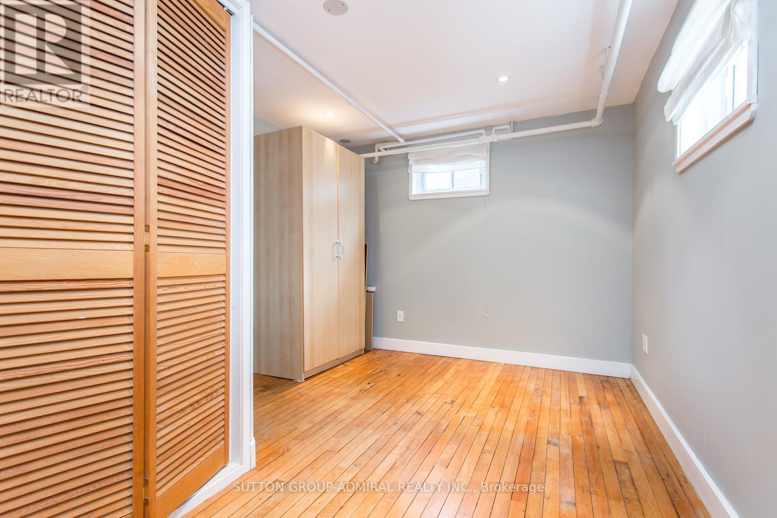 26 Forty First Street, Toronto, Ontario M8W 3N6 - Photo 20 - W12544320