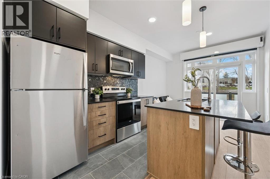 31 Mill Street Unit# 82, Kitchener, Ontario  N2G 0G6 - Photo 2 - 40788243