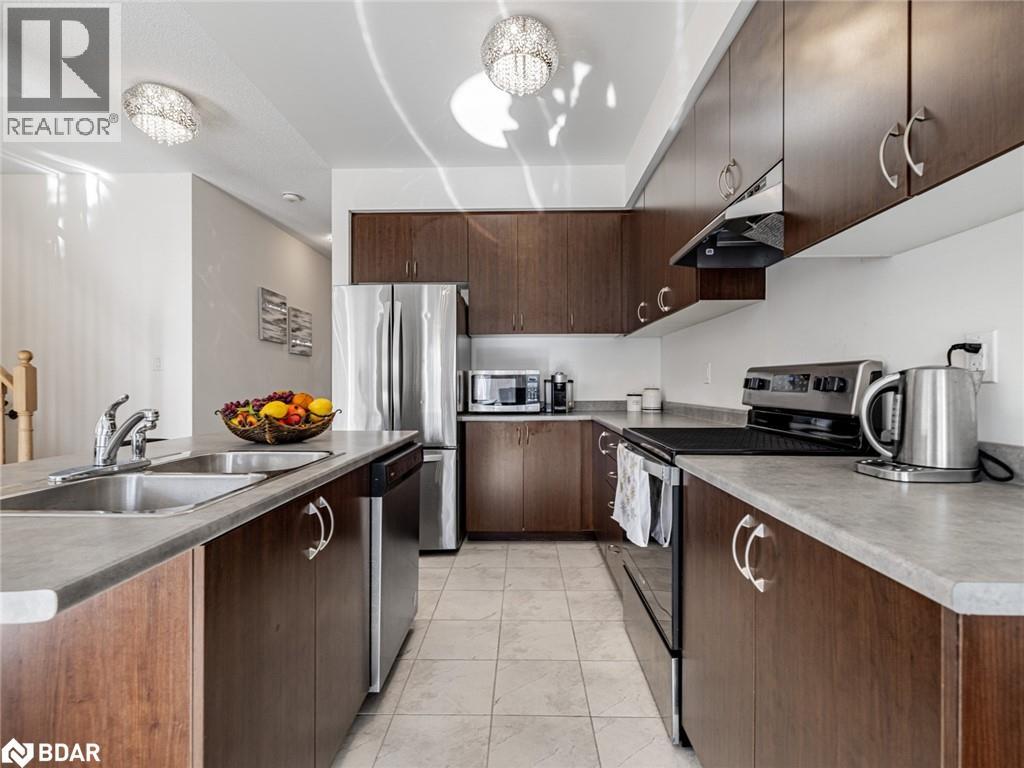 6 Bobolink Drive, Wasaga Beach, Ontario  L9Z 0J2 - Photo 9 - 40788514