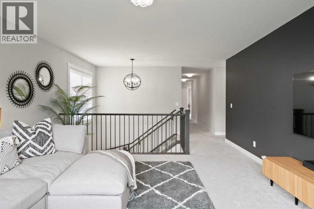 36 Cranbrook Cape Se, Calgary, Alberta  T3M 3L5 - Photo 21 - A2264659