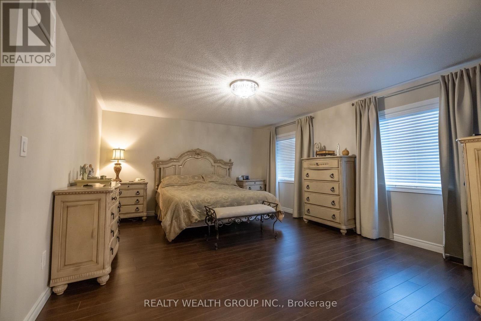 32 Rock Elm Court, Vaughan, Ontario  L6A 4C2 - Photo 14 - N12549264