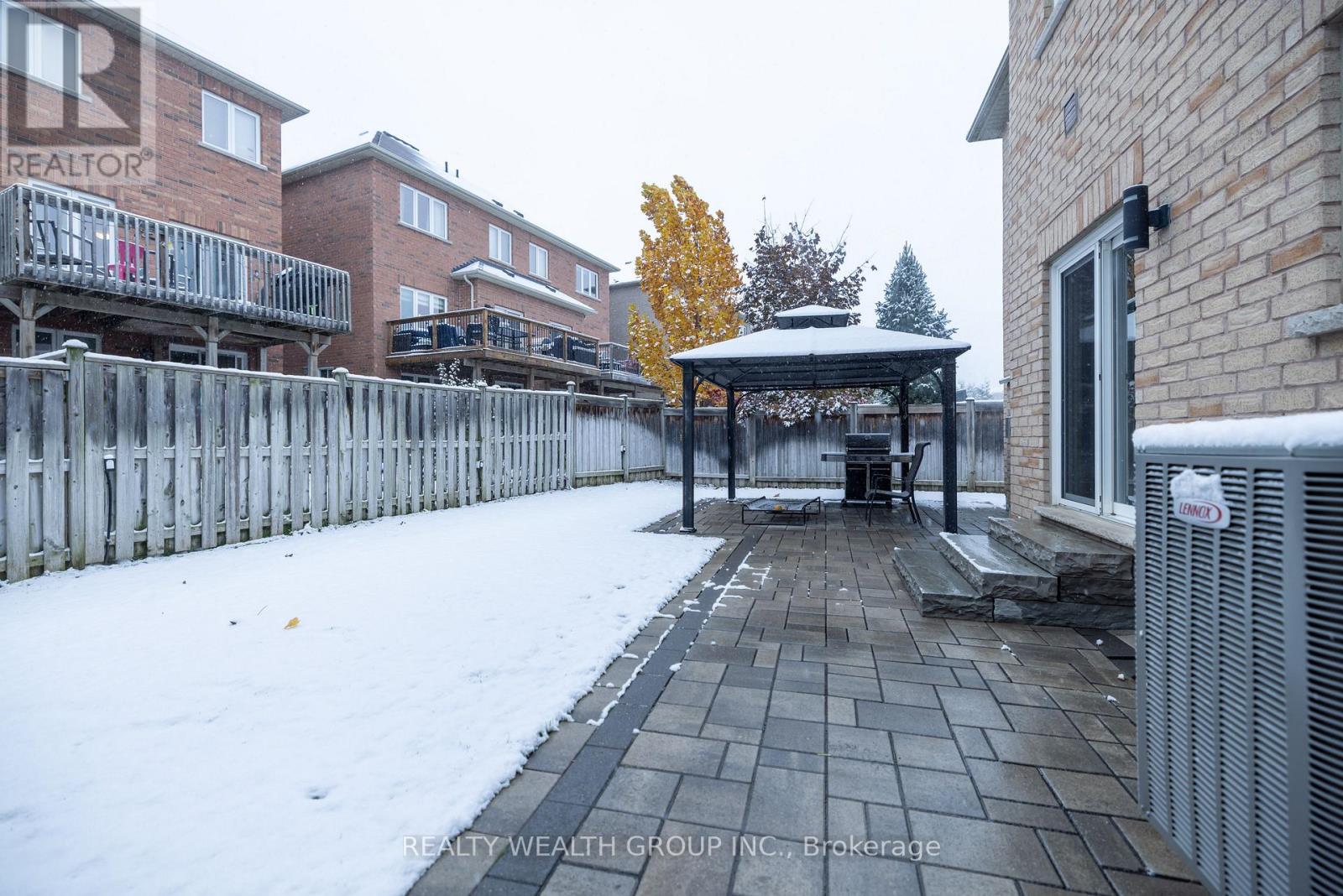 32 Rock Elm Court, Vaughan, Ontario  L6A 4C2 - Photo 34 - N12549264
