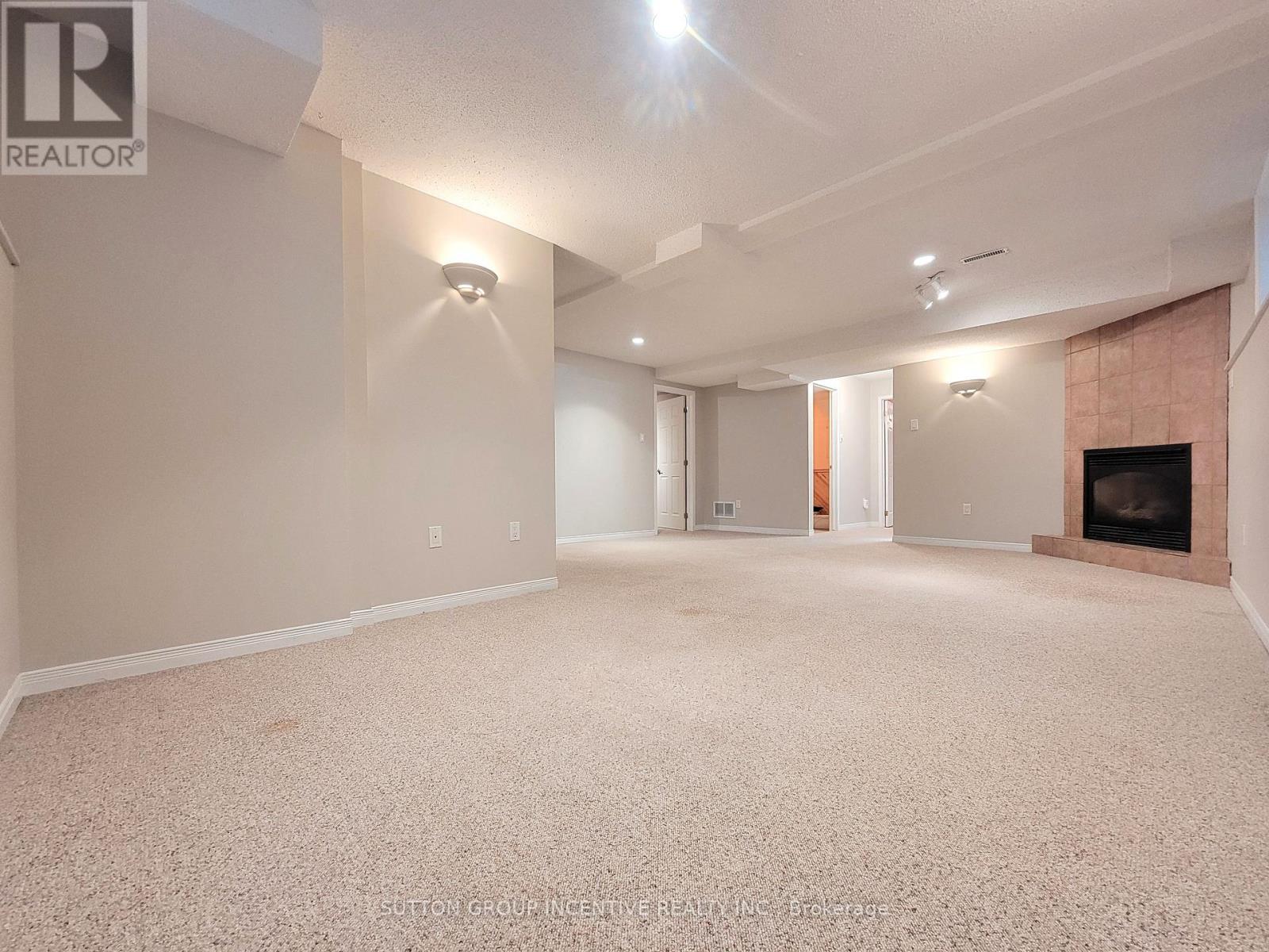 88 Leggott Avenue, Barrie, Ontario  L4N 8B8 - Photo 33 - S12549268