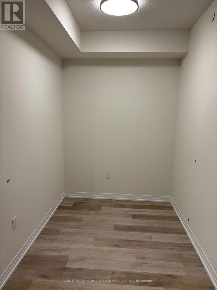 3002 - 15 Watergarden Drive, Mississauga, Ontario  L5R 0H4 - Photo 13 - W12549262