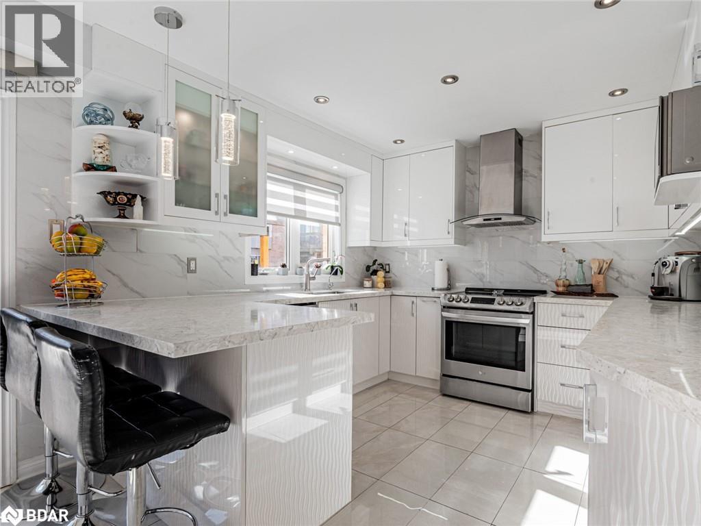 129 Flagstone Way, Newmarket, Ontario  L3X 2Z8 - Photo 11 - 40788012