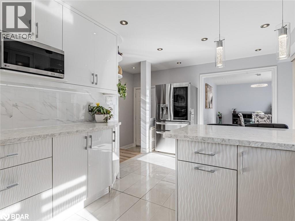 129 Flagstone Way, Newmarket, Ontario  L3X 2Z8 - Photo 14 - 40788012