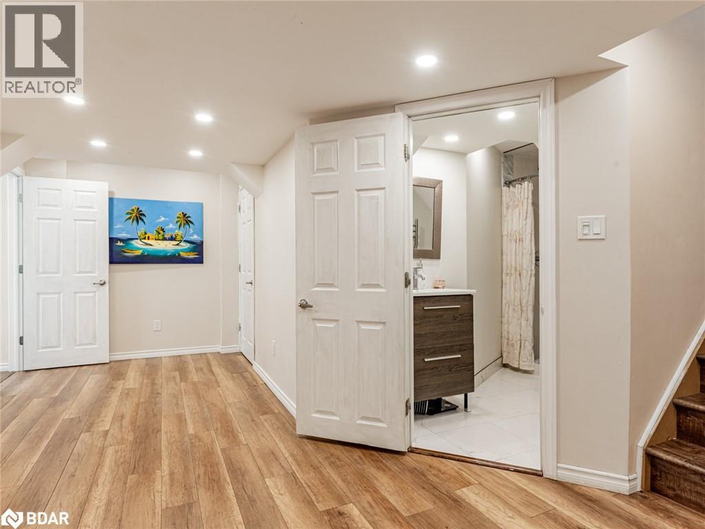 129 Flagstone Way, Newmarket, Ontario  L3X 2Z8 - Photo 30 - 40788012