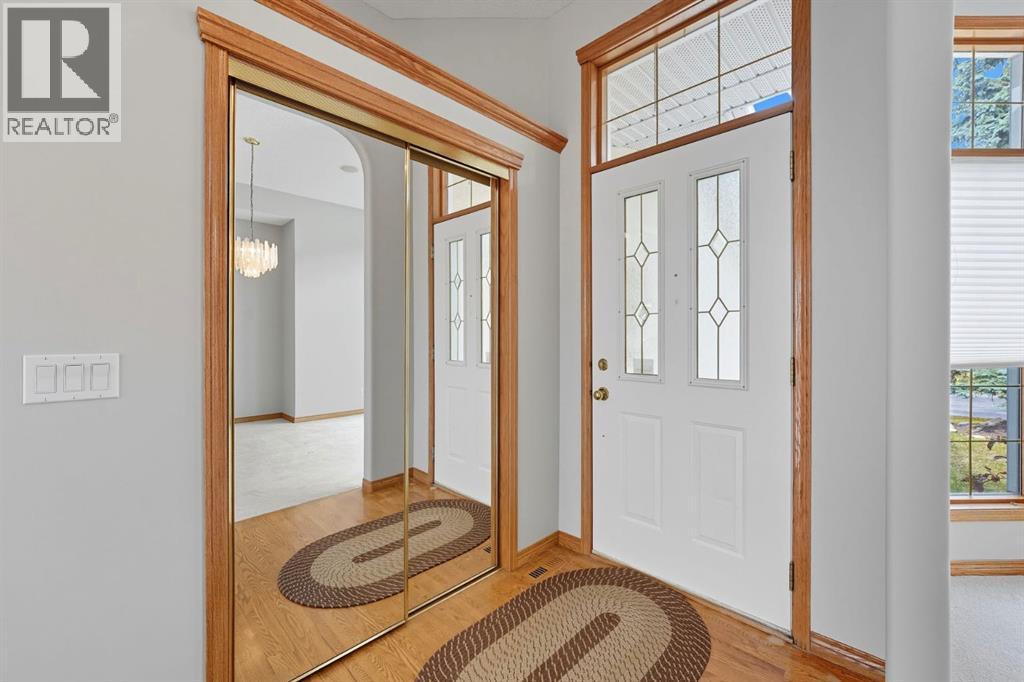 36 Eagleview Heights, Cochrane, Alberta  T4C 1P5 - Photo 4 - A2265991