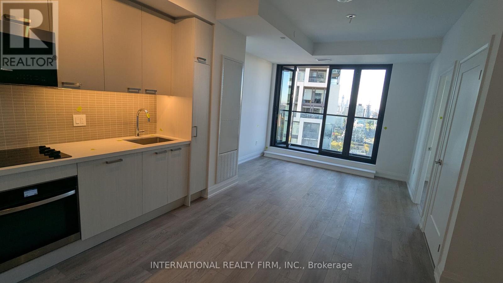 2206 - 20 Soudan Avenue, Toronto, Ontario  M4S 0E2 - Photo 3 - C12549278