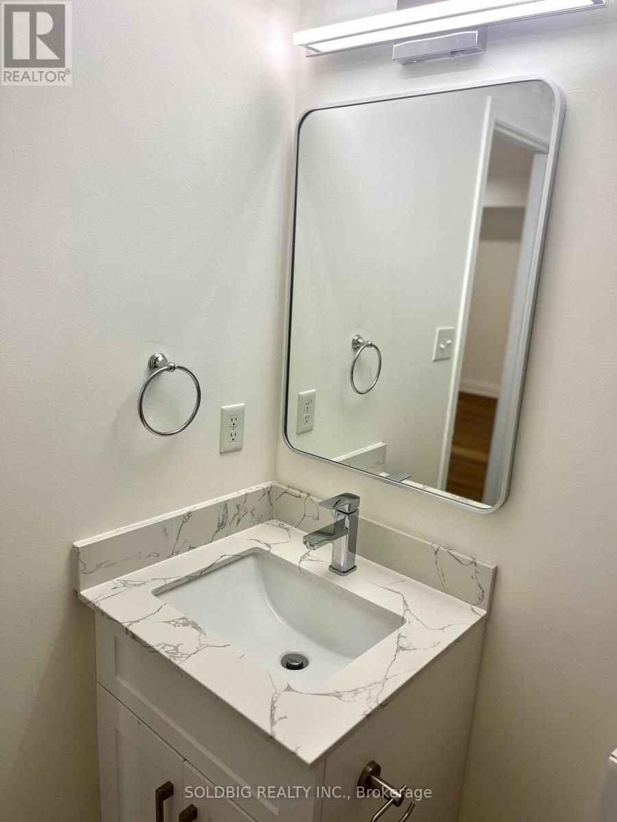 114 - 3060 Rotary Way, Burlington, Ontario L7M 0G9 - Photo 10 - W12548550