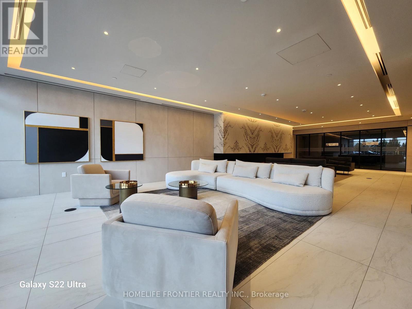 B802 - 50 Upper Mall Way, Vaughan, Ontario  L4J 0L7 - Photo 6 - N12549314