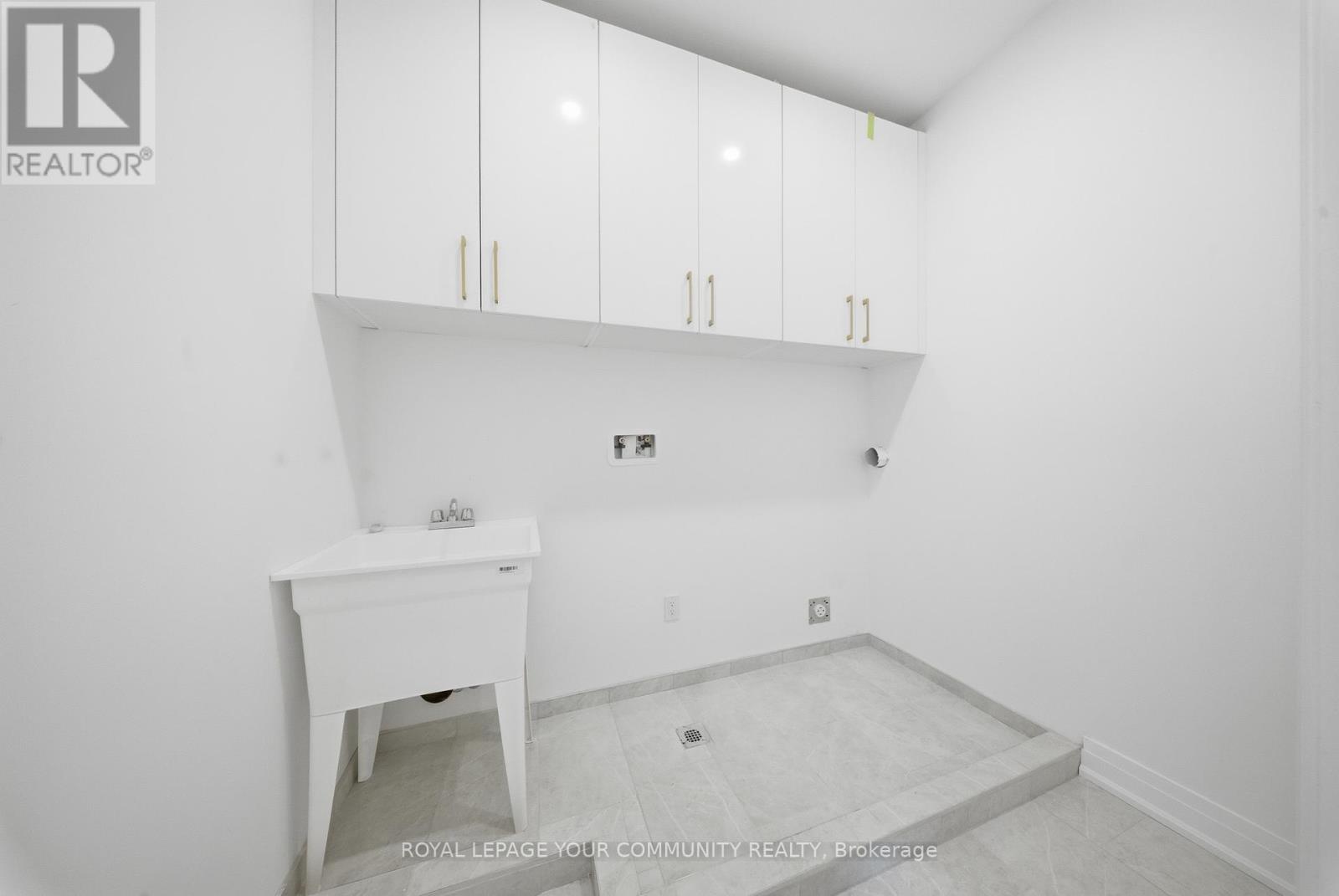 44 Globemaster Lane, Richmond Hill, Ontario  L4E 1H4 - Photo 19 - N12549316