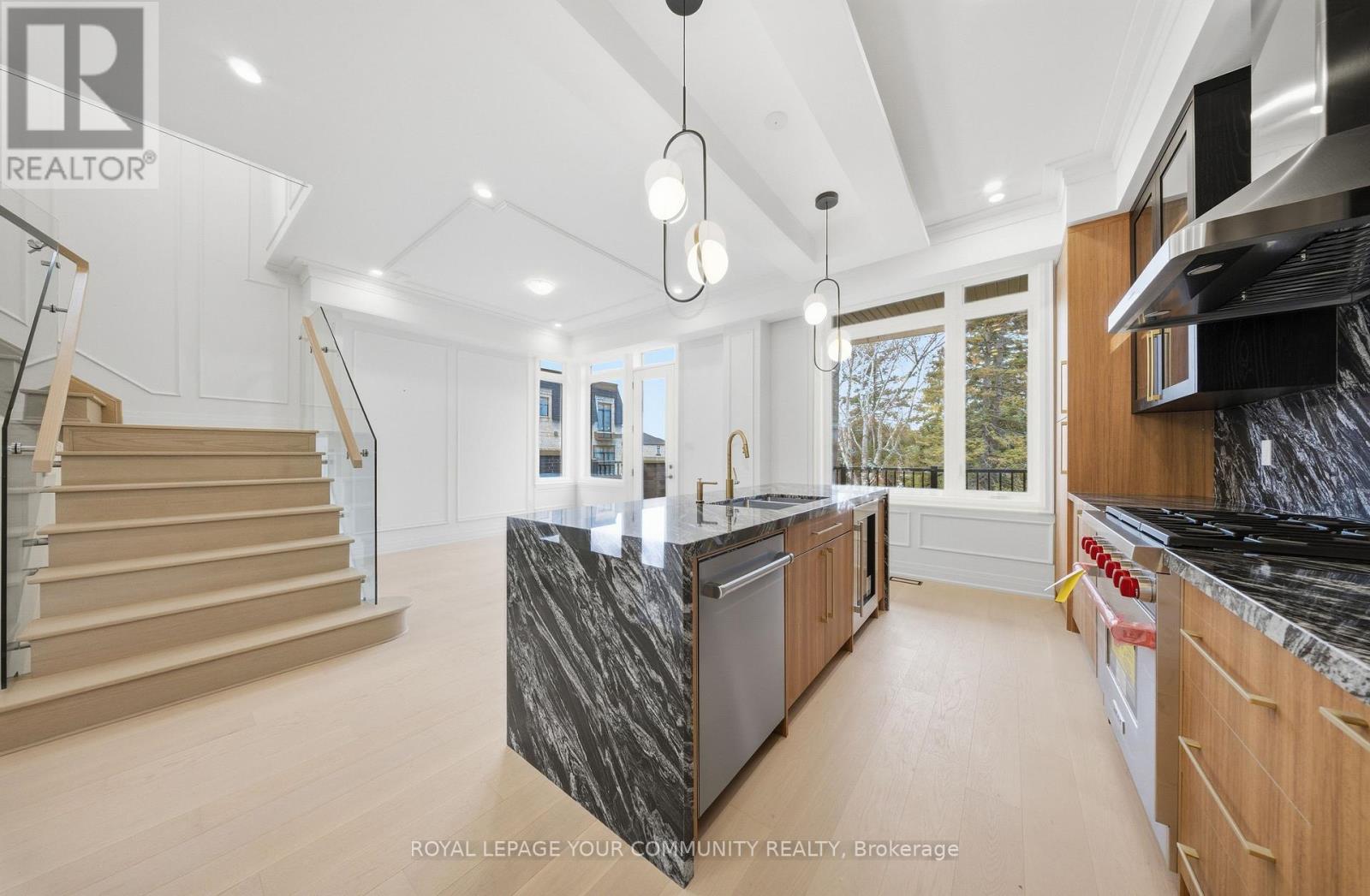 44 Globemaster Lane, Richmond Hill, Ontario  L4E 1H4 - Photo 23 - N12549316