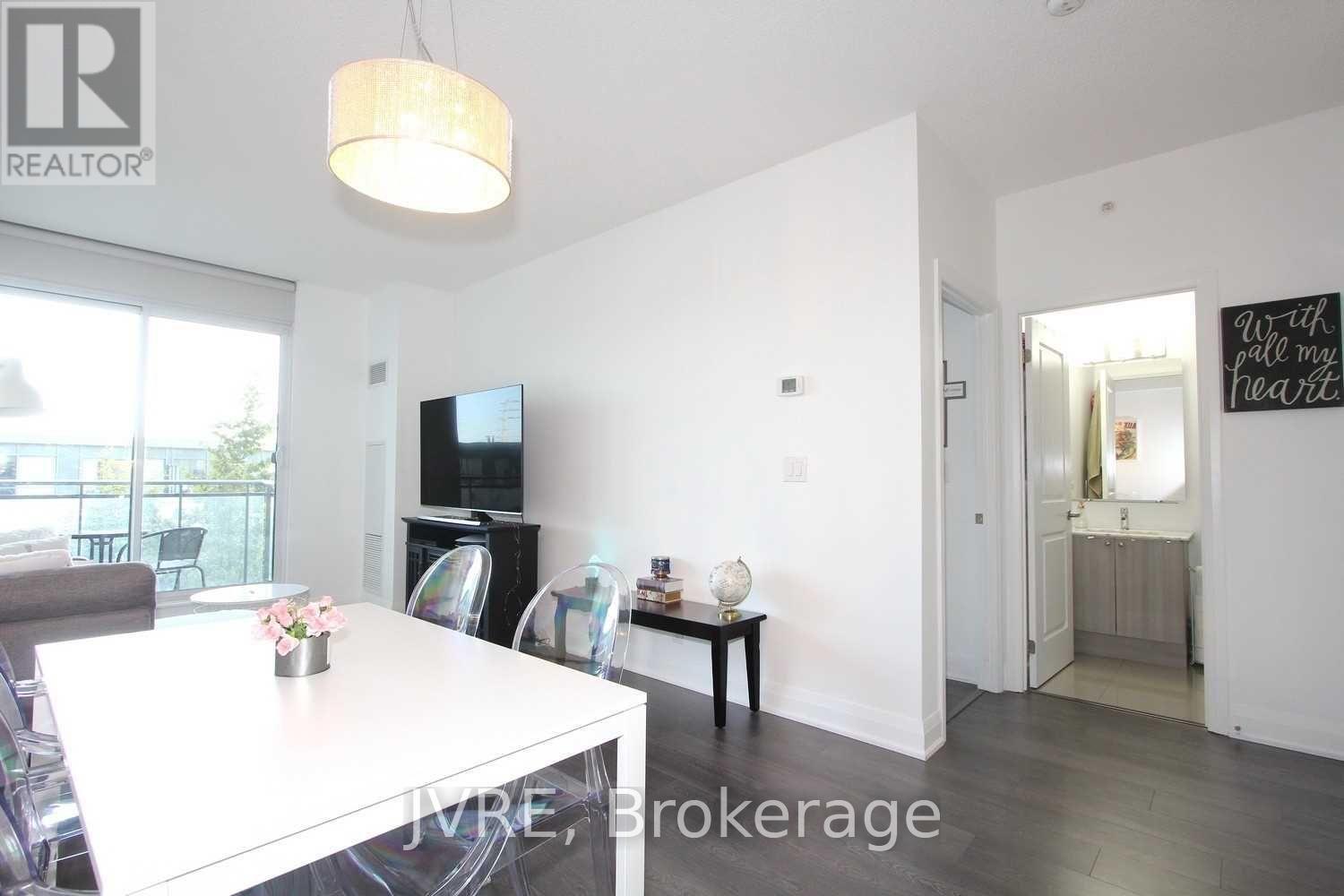 210 - 12 Woodstream Boulevard, Vaughan, Ontario  L4L 8C3 - Photo 15 - N12549320