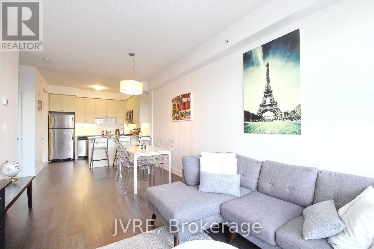 210 - 12 Woodstream Boulevard, Vaughan, Ontario  L4L 8C3 - Photo 19 - N12549320