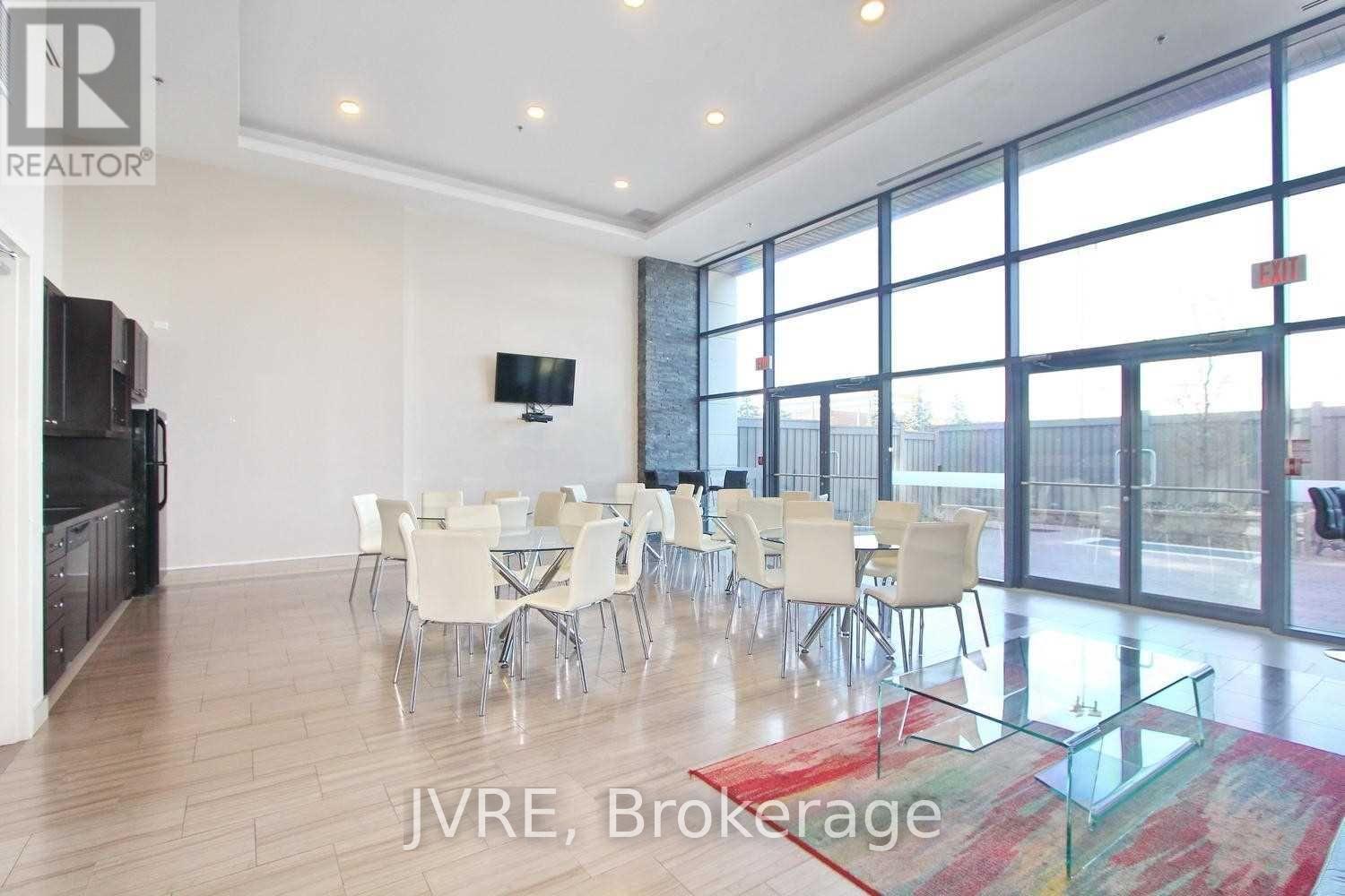 210 - 12 Woodstream Boulevard, Vaughan, Ontario  L4L 8C3 - Photo 32 - N12549320