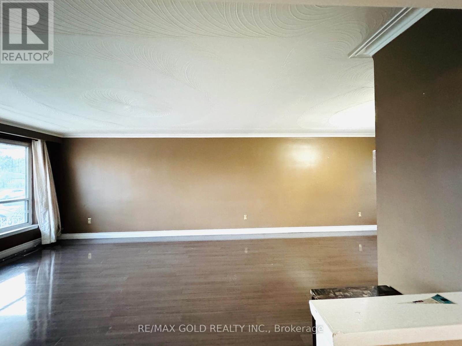 1194 Albion Road, Toronto, Ontario  M9V 1A8 - Photo 10 - W12549308