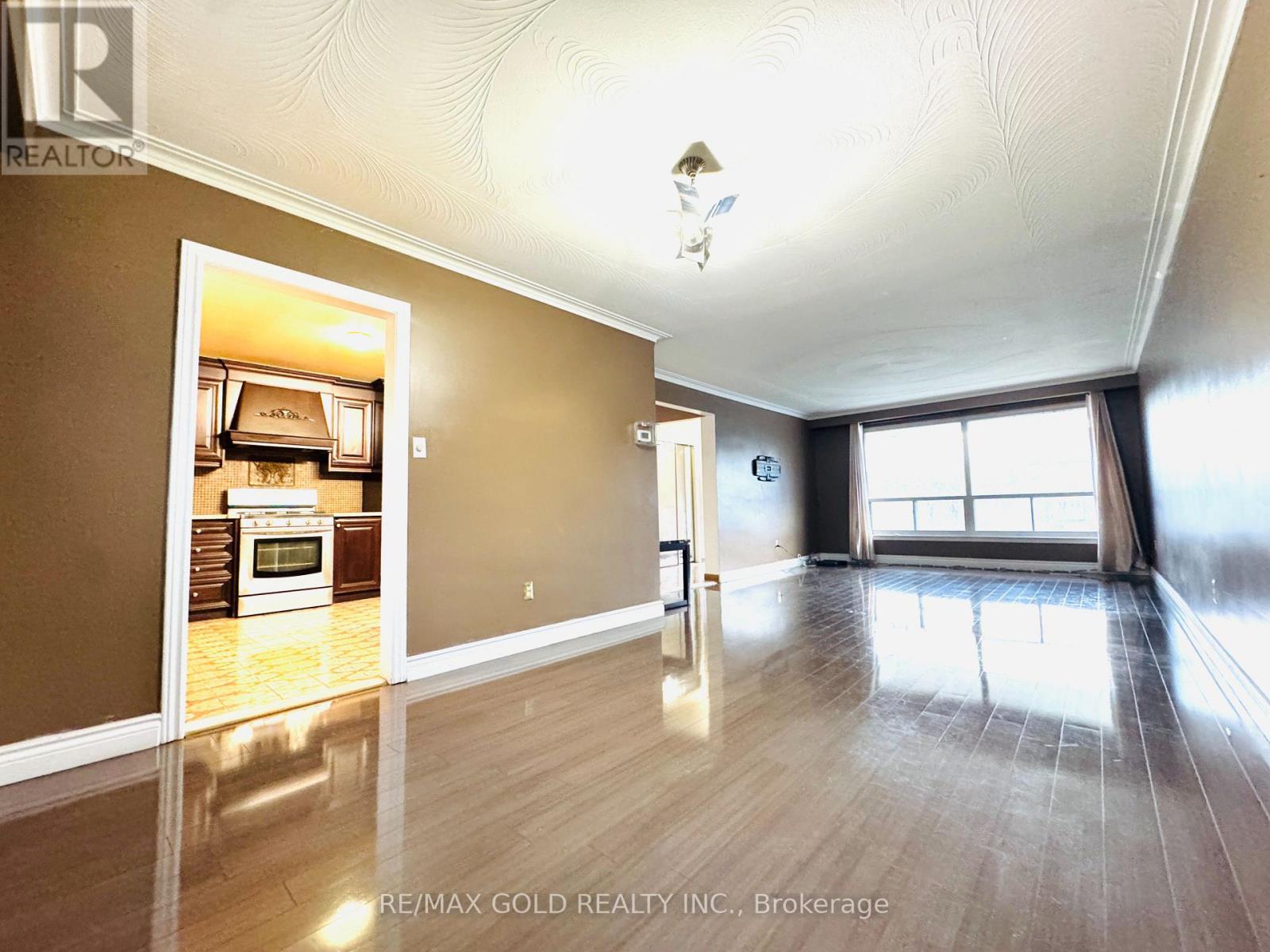 1194 Albion Road, Toronto, Ontario  M9V 1A8 - Photo 14 - W12549308