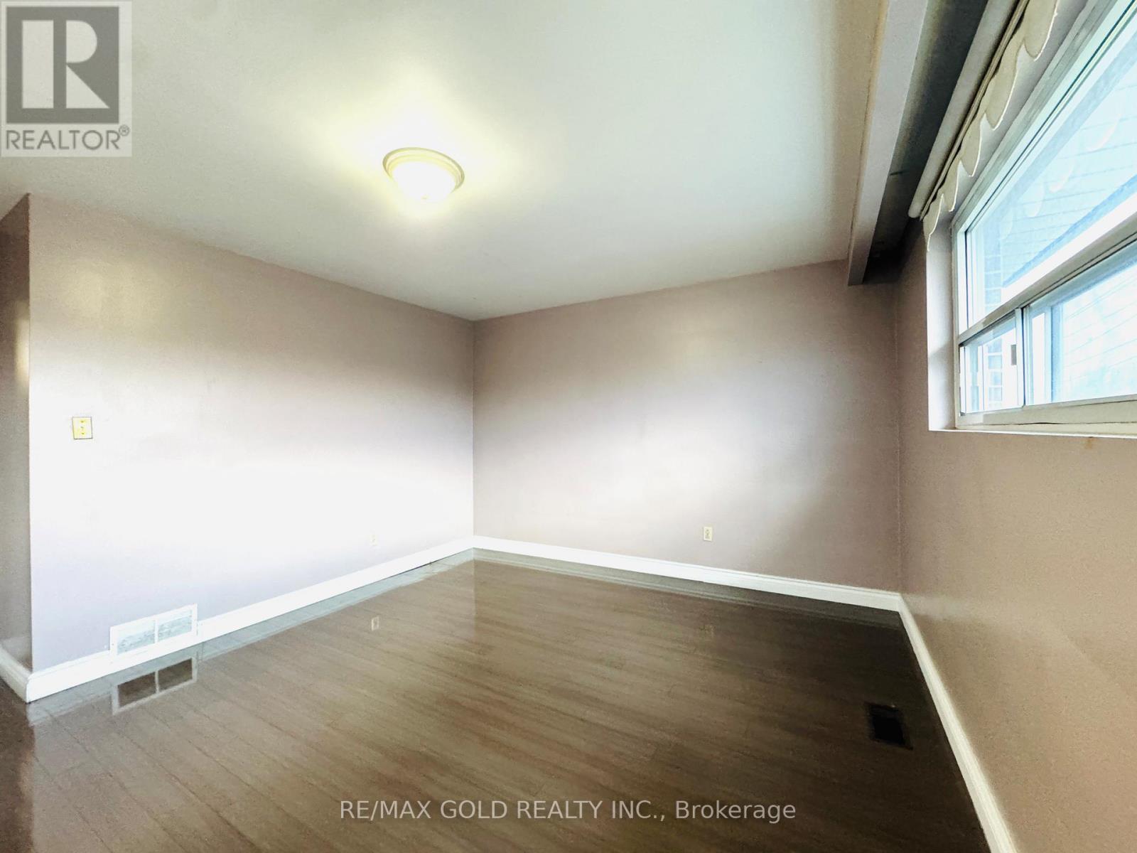 1194 Albion Road, Toronto, Ontario  M9V 1A8 - Photo 27 - W12549308