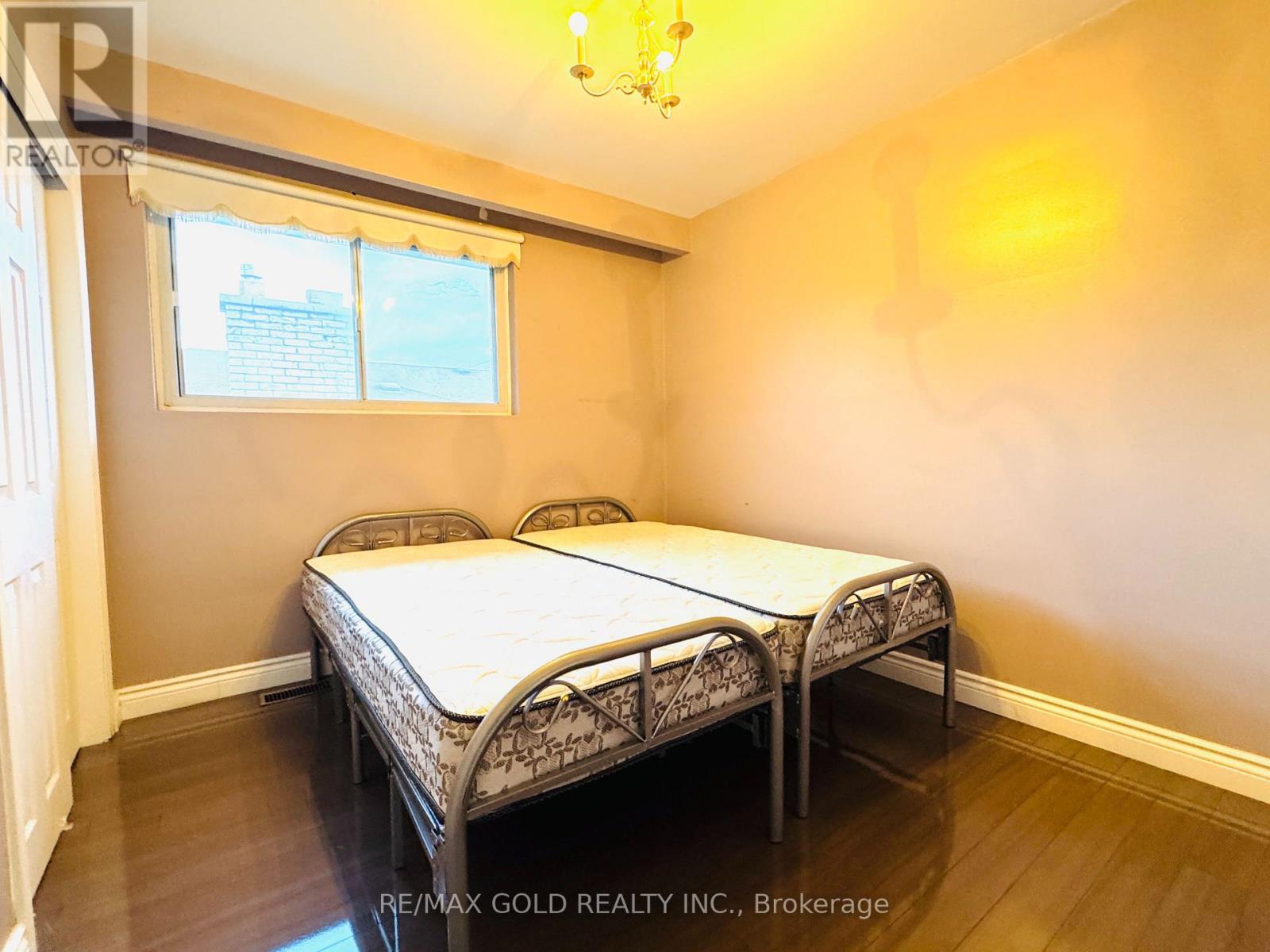 1194 Albion Road, Toronto, Ontario  M9V 1A8 - Photo 28 - W12549308