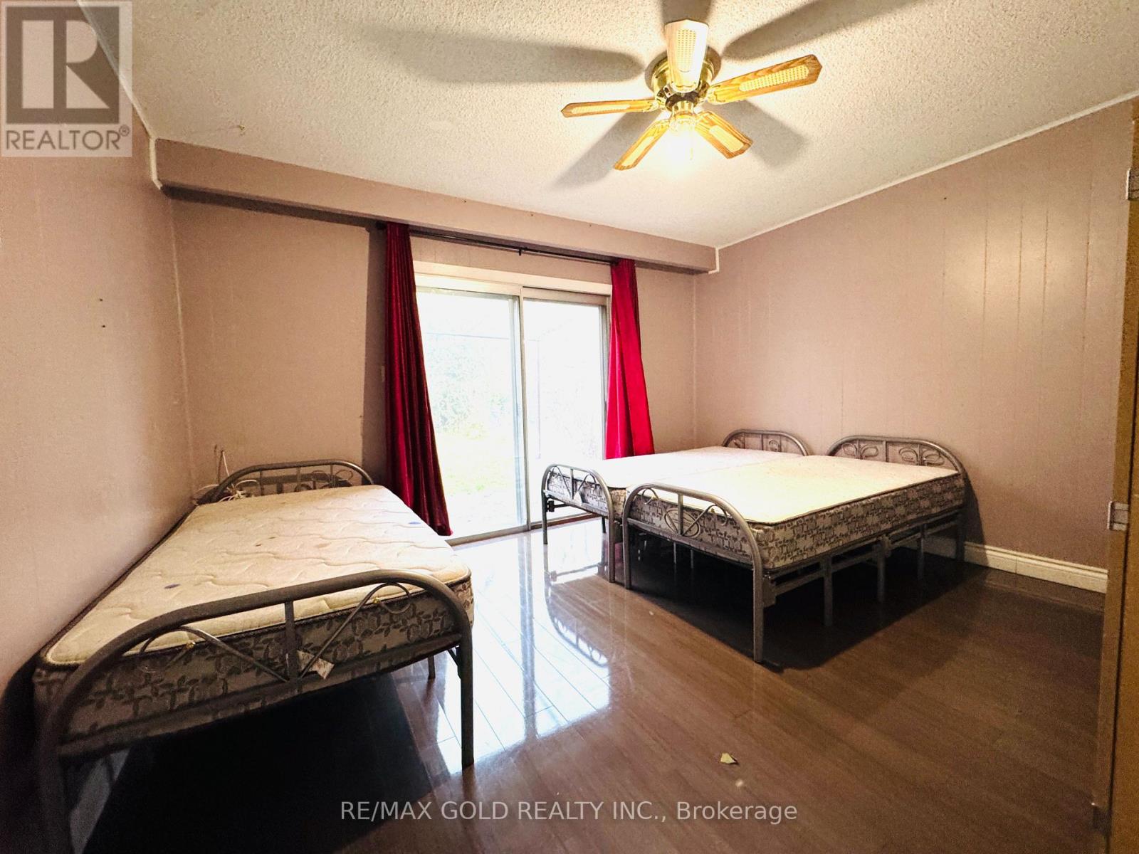 1194 Albion Road, Toronto, Ontario  M9V 1A8 - Photo 31 - W12549308