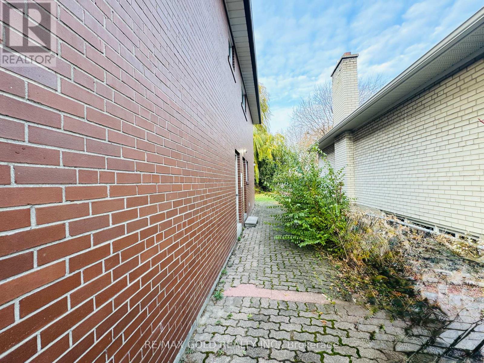 1194 Albion Road, Toronto, Ontario  M9V 1A8 - Photo 34 - W12549308