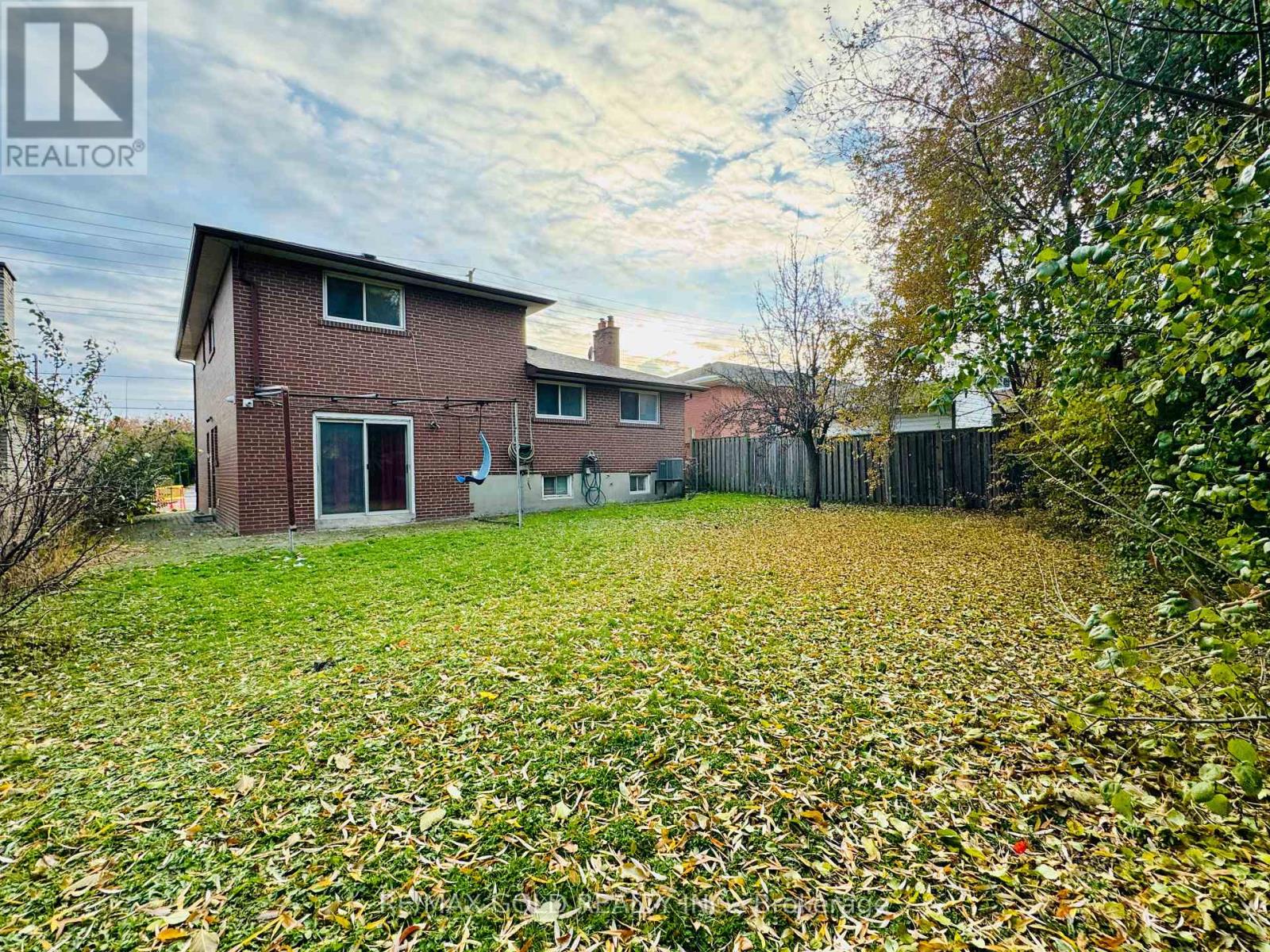 1194 Albion Road, Toronto, Ontario  M9V 1A8 - Photo 36 - W12549308