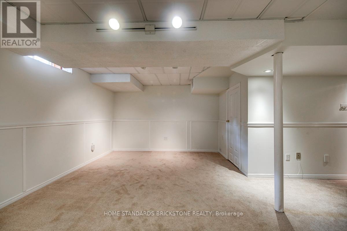 1103 Springbrook Crescent, Oakville, Ontario  L6M 2C9 - Photo 36 - W12549328