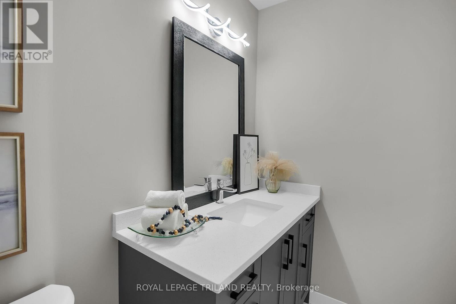 8 - 3103 Petty Road, London South, Ontario  N6L 0K1 - Photo 23 - X12542014