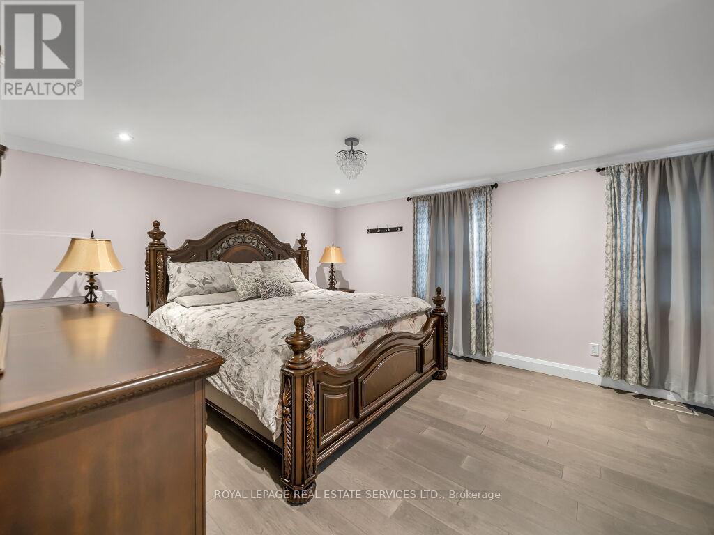 305 Ironwood Road, Guelph, Ontario N1G 3G2 - Photo 26 - X12549322